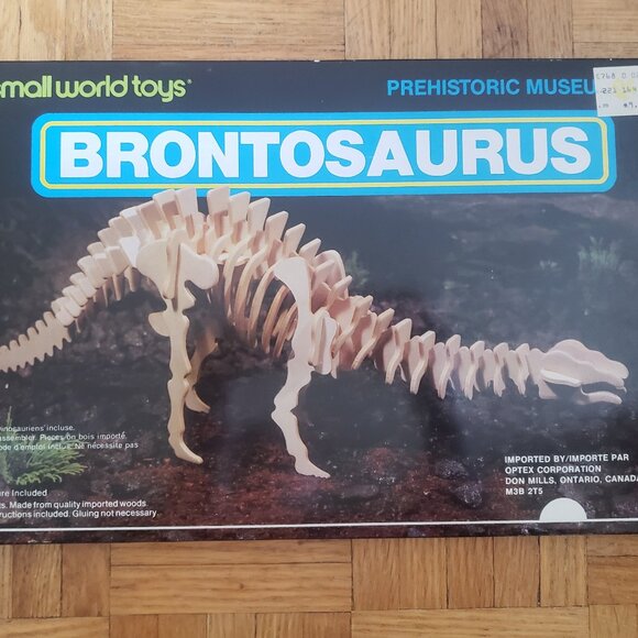 Small World Toys Prehistoric Museum Wooden Puzzle Dinosaur - Picture 5 of 11